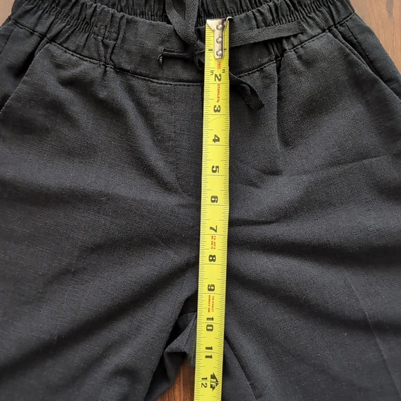 ⭐3/$15 Crop  Black Pant - Picture 5 of 9